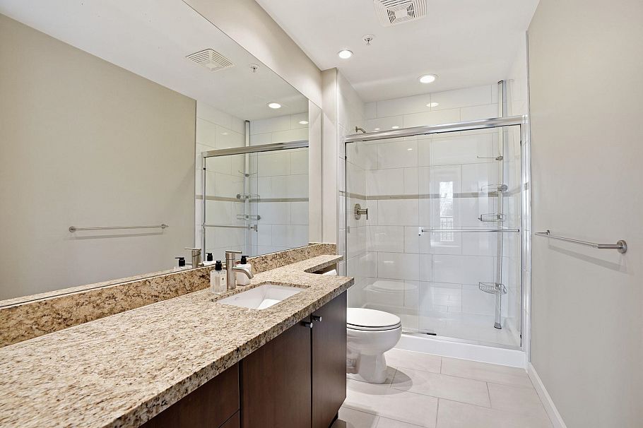 3 1863 Wesbrook Mall Vancouver, BC - 16