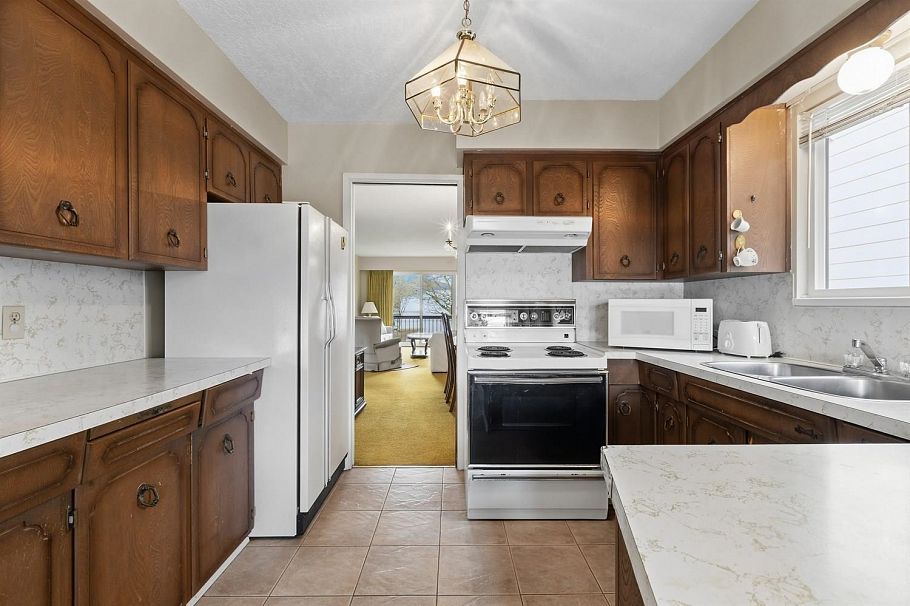 3080 Turner Street Vancouver, BC - 10