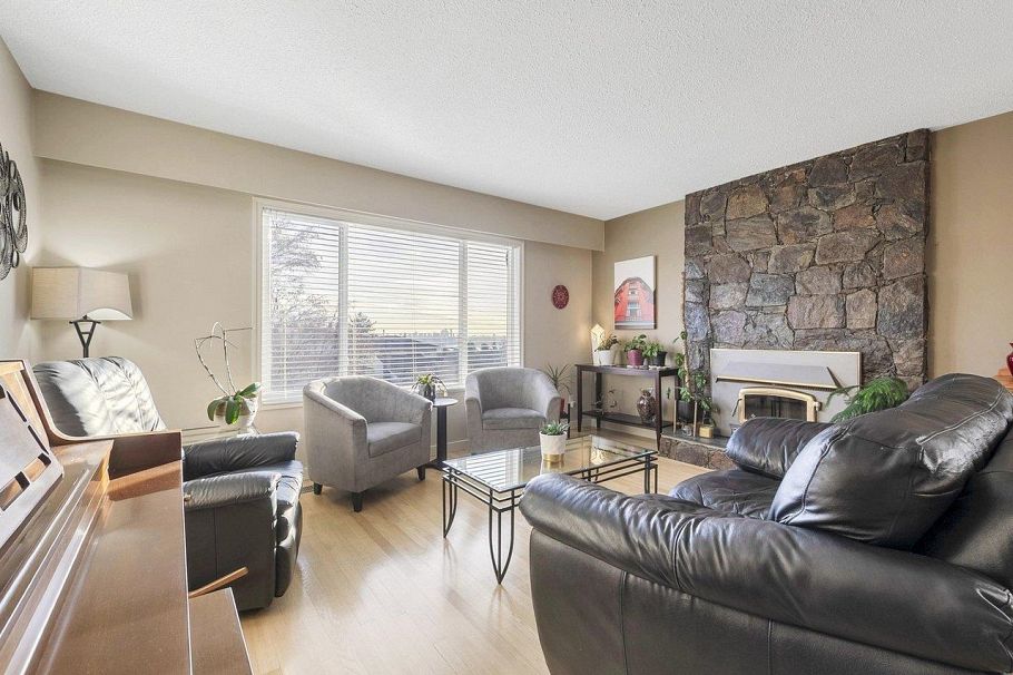 324 W 28th Street North Vancouver, BC - 6