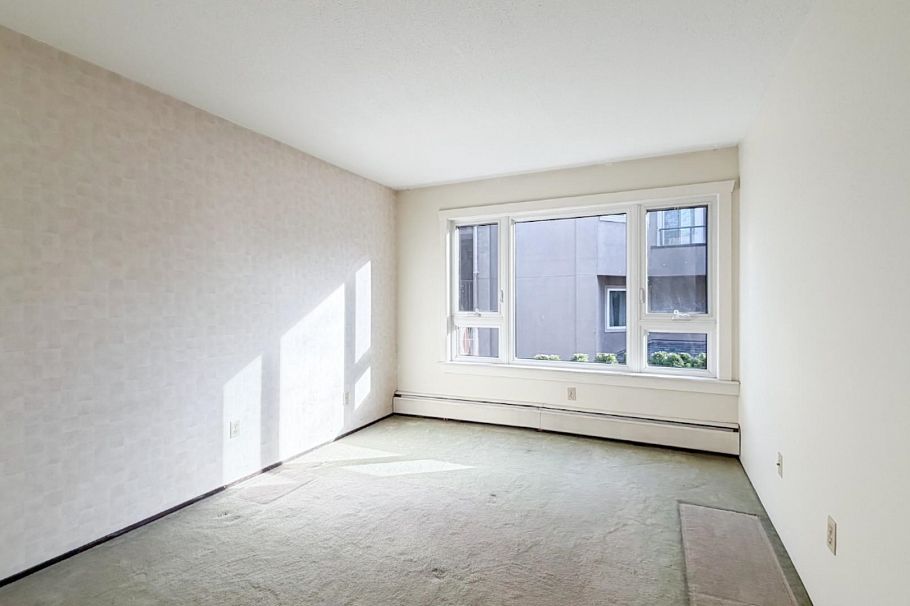 205 1750 Maple Street Vancouver, BC - 11