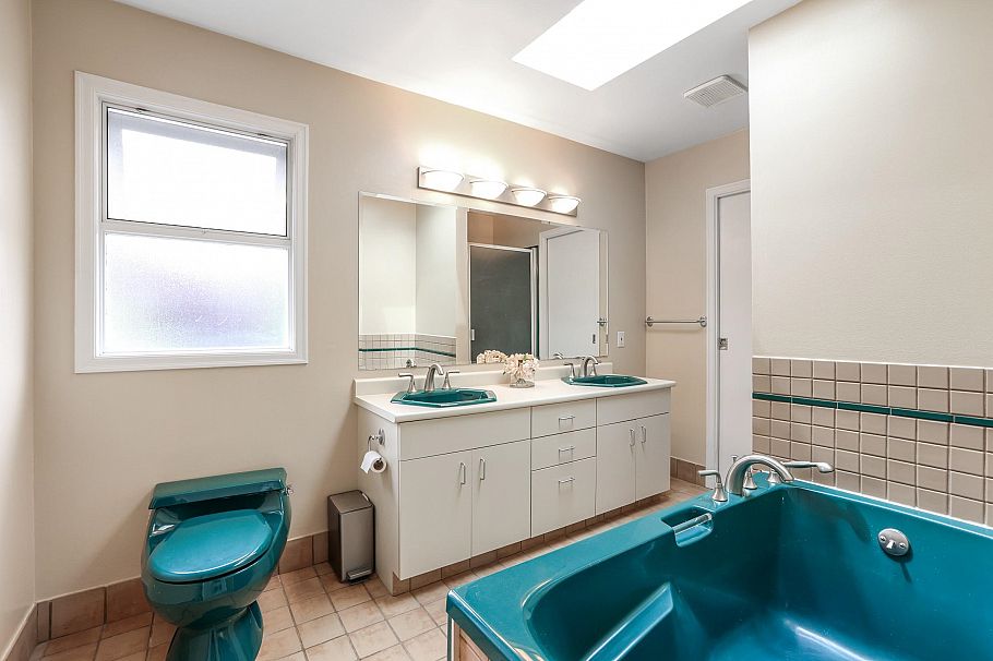 3962 W 22nd Avenue Vancouver, BC - 13