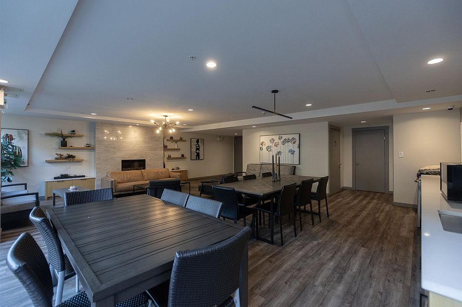 306 625 E 3rd Street North Vancouver, BC - 23