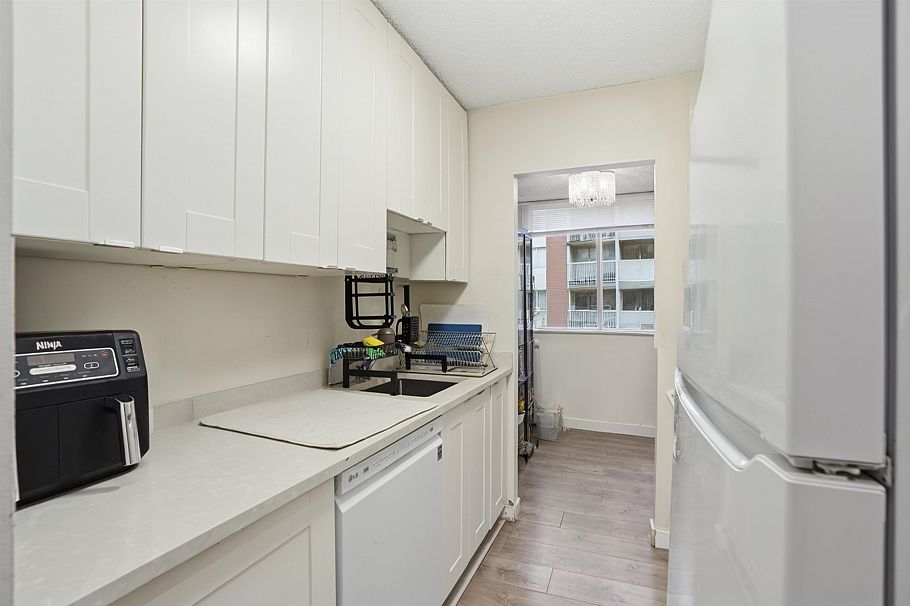 508 2020 Fullerton Avenue North Vancouver, BC - 8