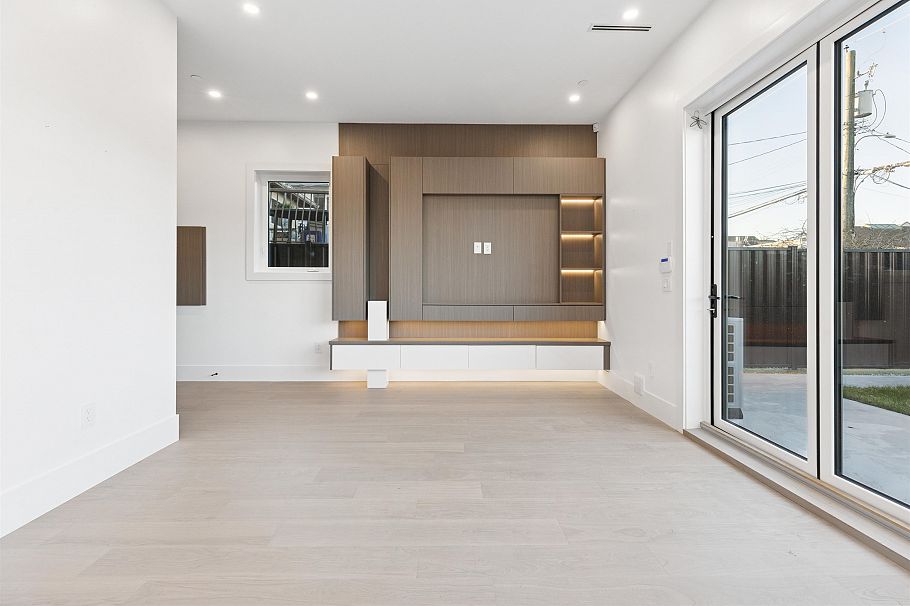 2 847 E 10 Avenue Vancouver, BC - 13