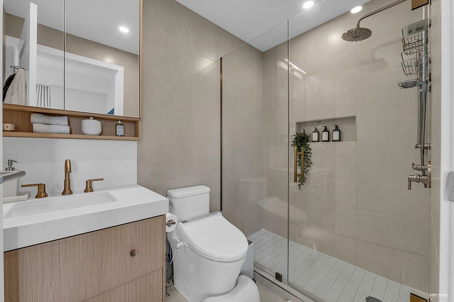 101 5007 Ash Street Vancouver, BC - 10