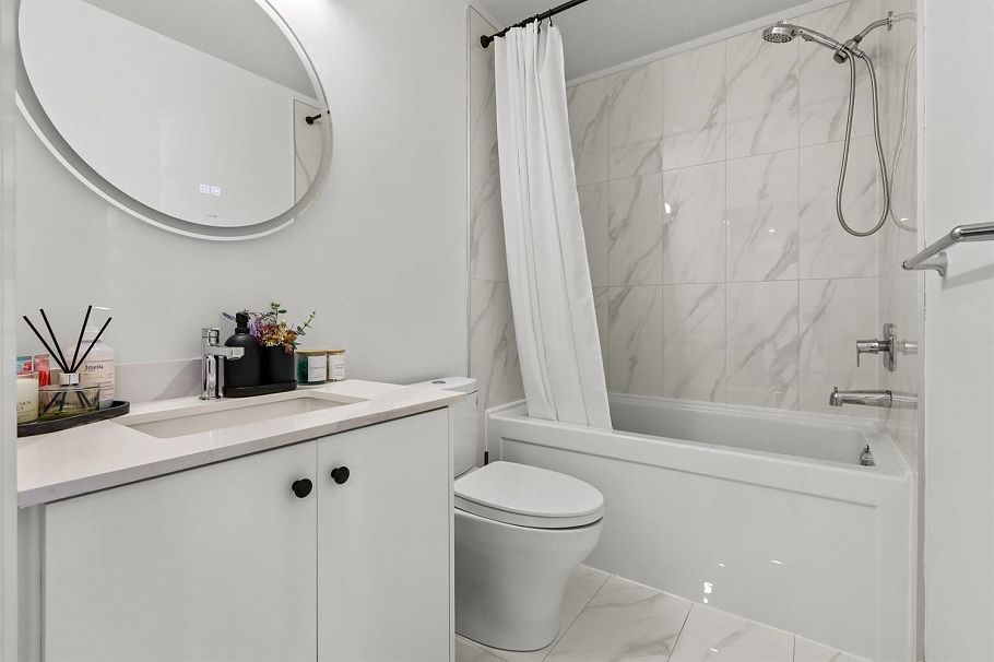 101 2688 Duke Street Vancouver, BC - 12