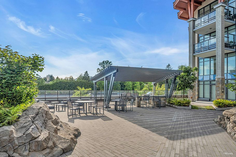 1008 1210 E 27th Street North Vancouver, BC - 27