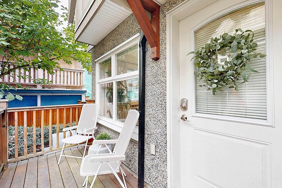 101 1672 E Pender Street Vancouver, BC - 27