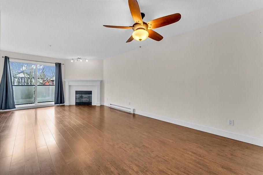 307 876 W 16th Avenue Vancouver, BC - 5