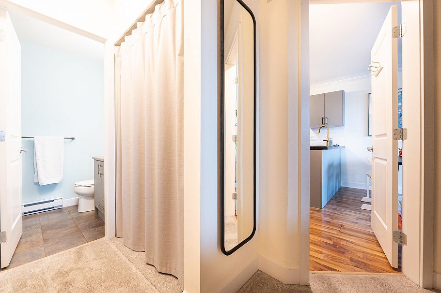 PH11 2265 E Hastings Street Vancouver, BC - 13