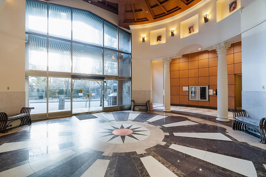 2409 1189 Howe Street Vancouver, BC - 22