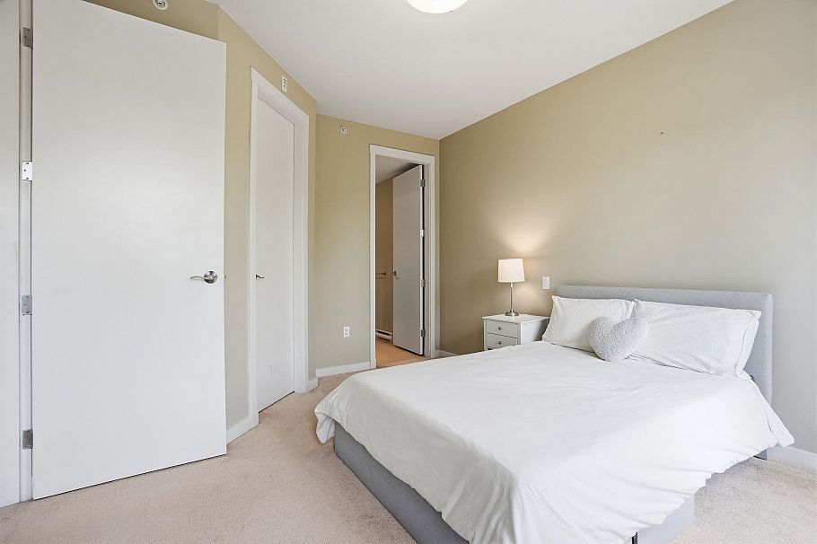 3 1863 Wesbrook Mall Vancouver, BC - 15