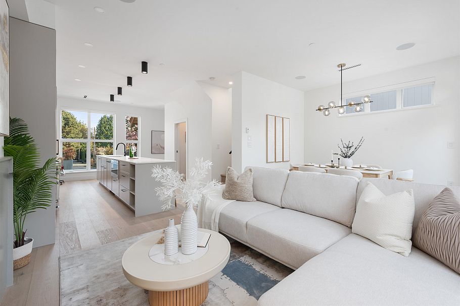 1489 W 52nd Avenue Vancouver, BC - 12