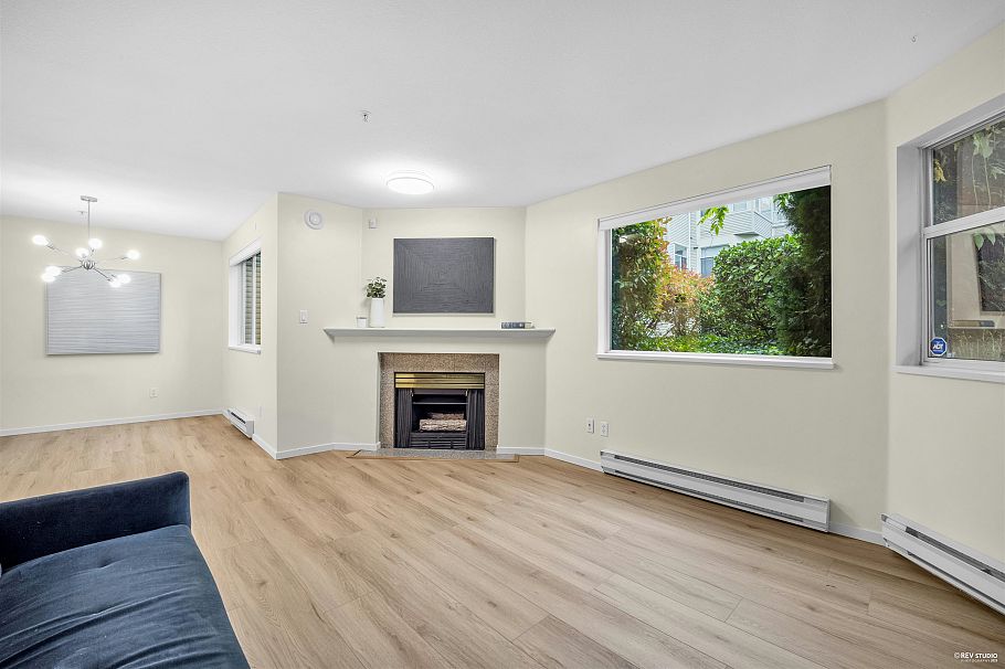 101 3638 Rae Avenue Vancouver, BC - 22