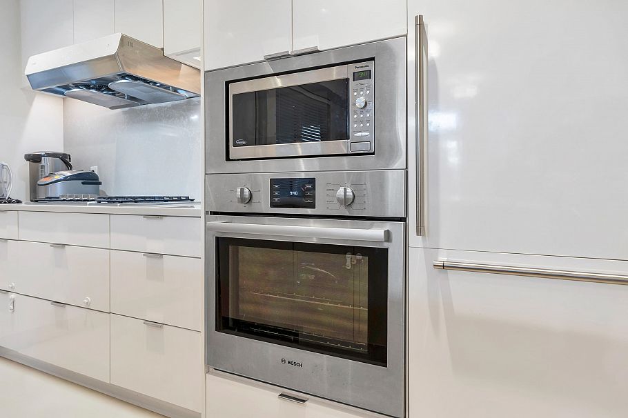 107 7988 Yukon Street Vancouver, BC - 13