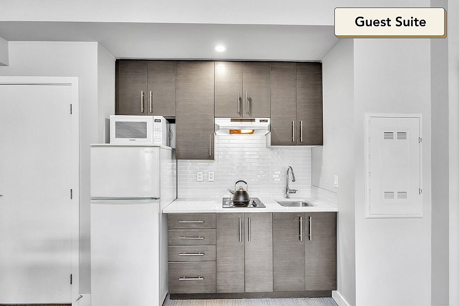 105 3294 Mt Seymour Parkway North Vancouver, BC - 20