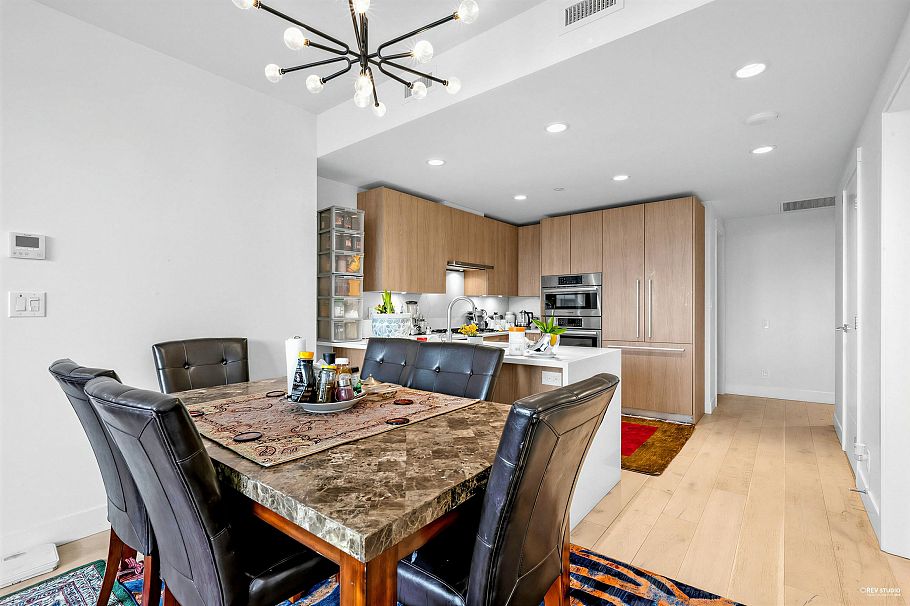 1008 1210 E 27th Street North Vancouver, BC - 5