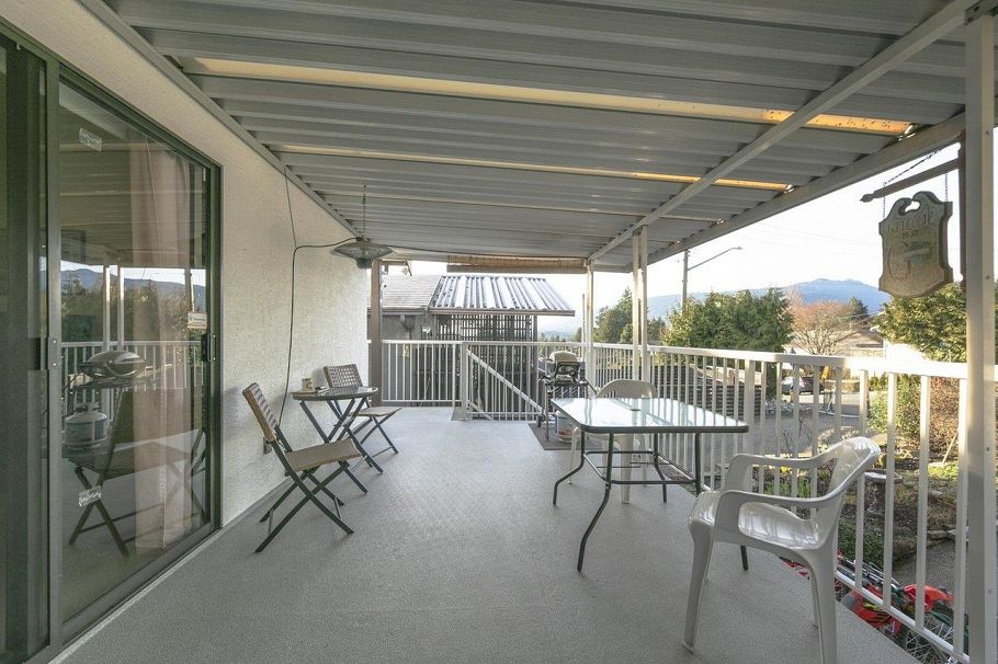 324 W 28th Street North Vancouver, BC - 17