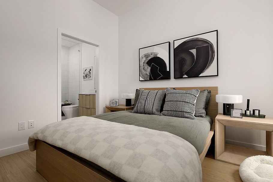 210 2450 Garden Drive Vancouver, BC - 14