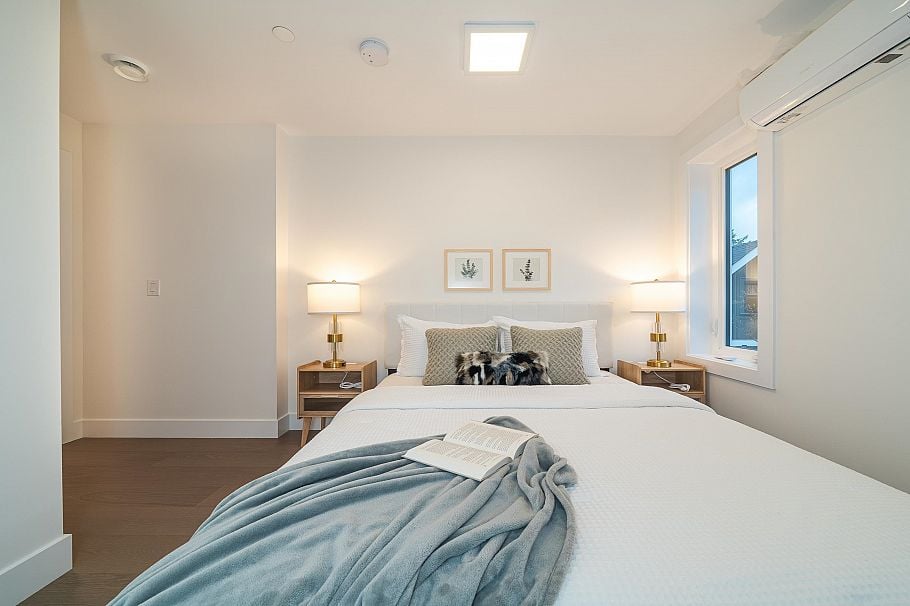 1926 William Street Vancouver, BC - 22