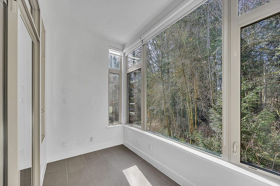 105 3294 Mt Seymour Parkway North Vancouver, BC - 13