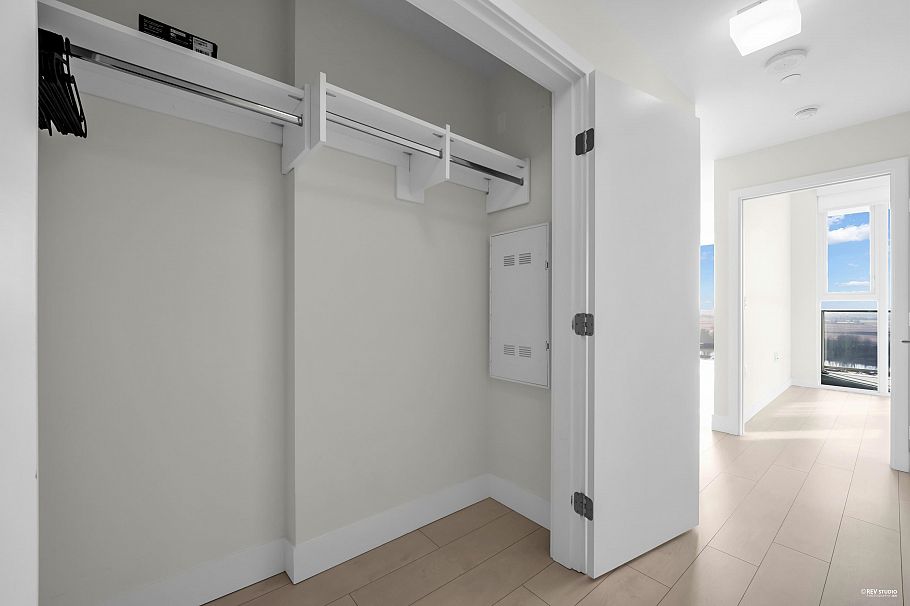 2306 3538 Sawmill Crescent Vancouver, BC - 14