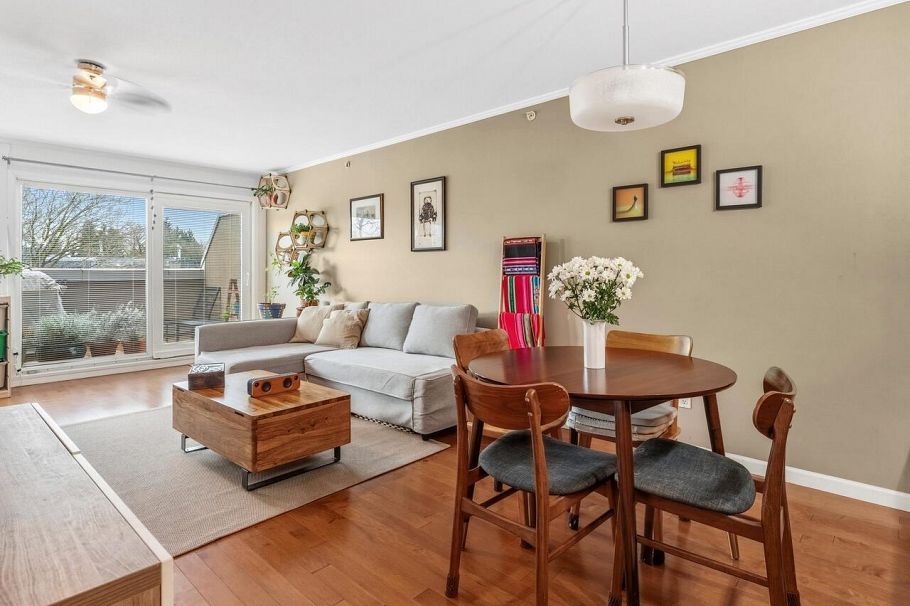 409 2161 W 12th Avenue Vancouver, BC - 1