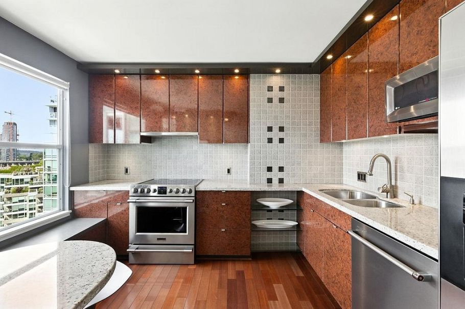 1405 1500 Howe Street Vancouver, BC - 13