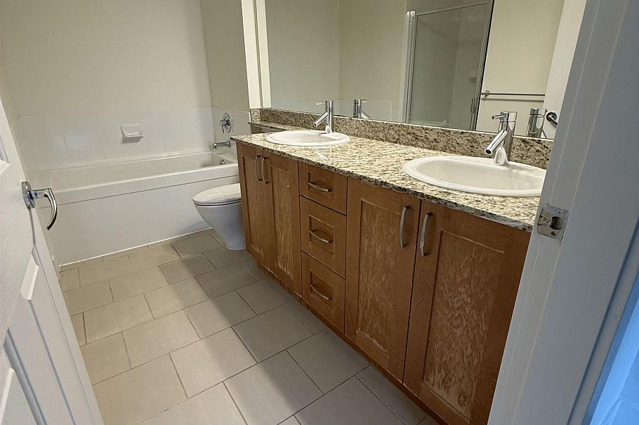 2602 WHITELEY COURT, North Vancouver BC V7J 2R6 North Vancouver, BC - 16