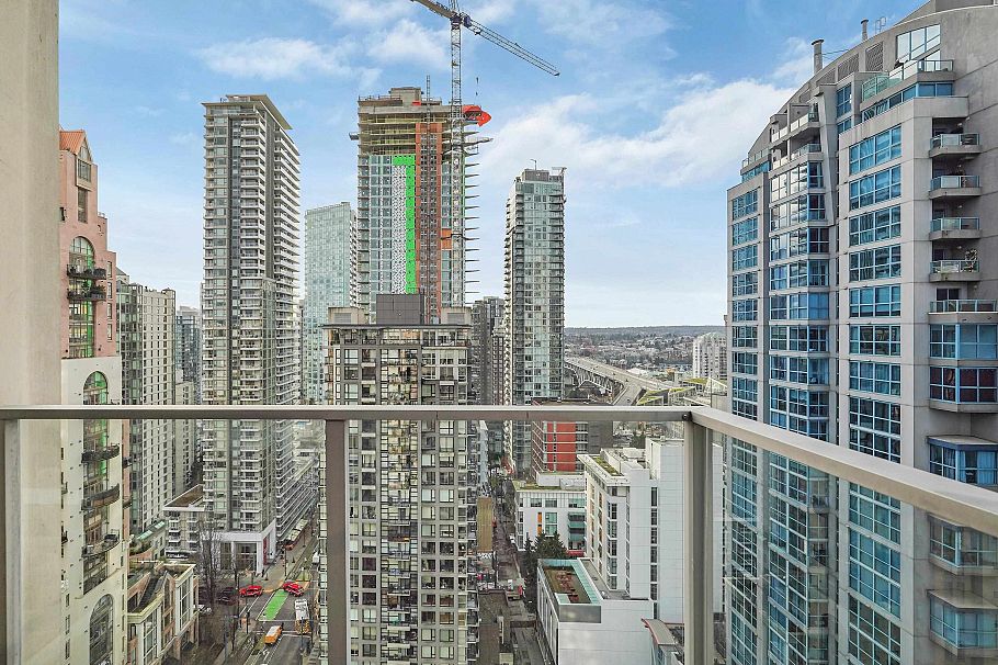 2404 1225 Richards Street Vancouver, BC - 27