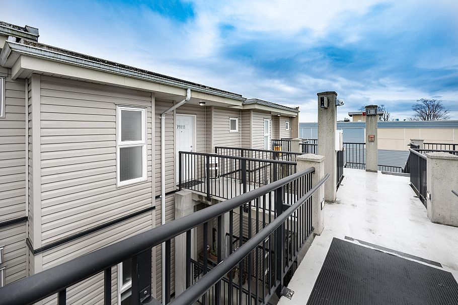 PH11 2265 E Hastings Street Vancouver, BC - 31