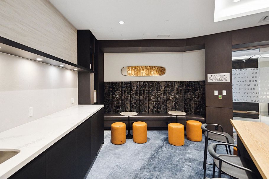 1203 1500 Fern Street North Vancouver, BC - 35