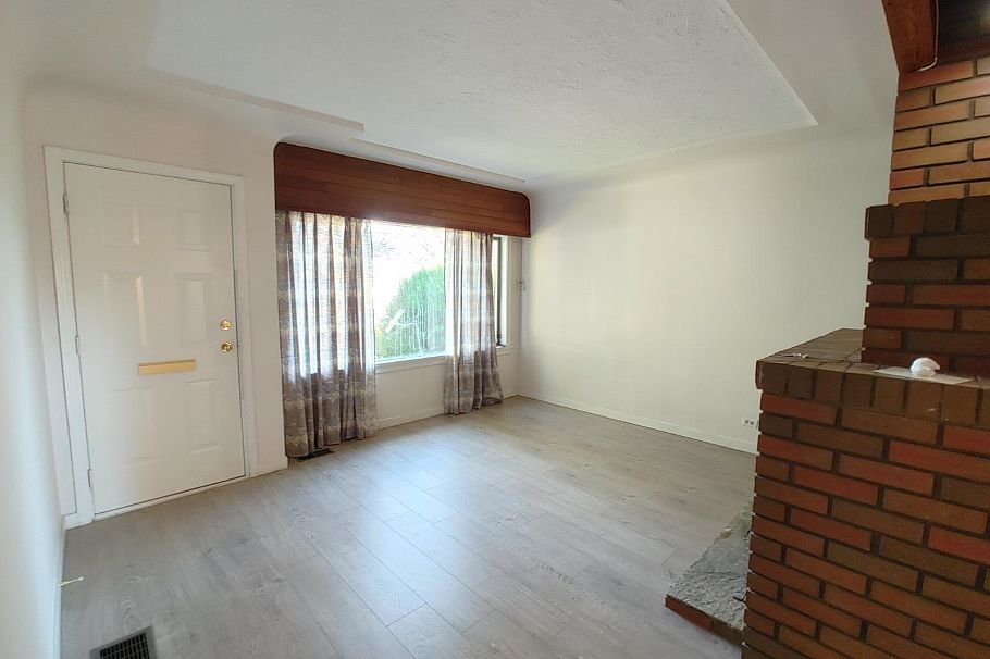 5955 Joyce Street Vancouver, BC - 3