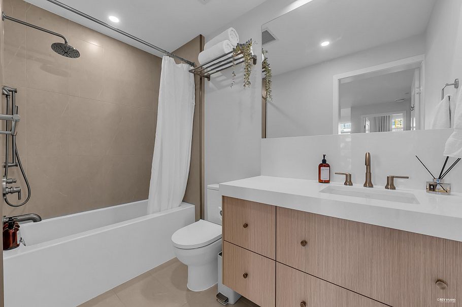 101 5007 Ash Street Vancouver, BC - 13