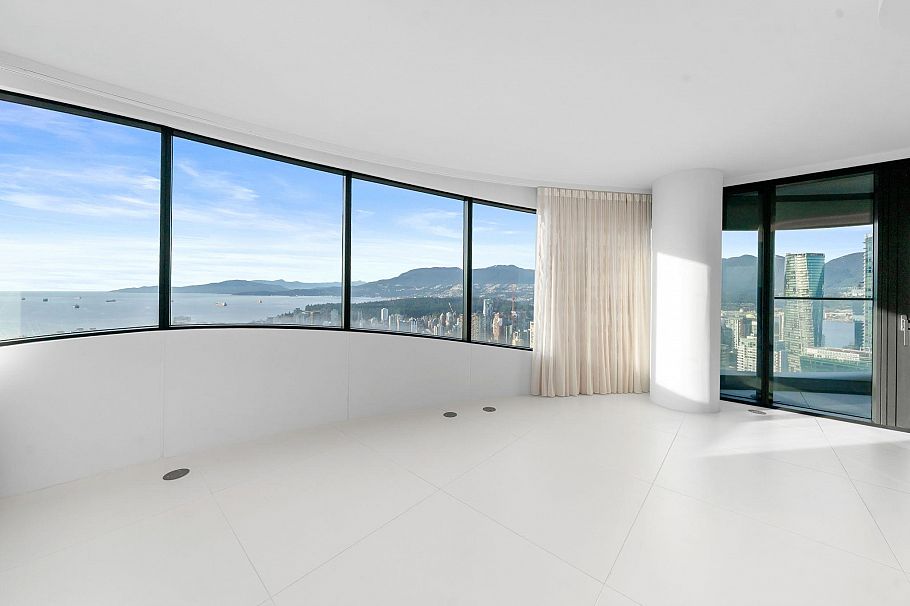 4503 1033 Nelson Street Vancouver, BC - 3