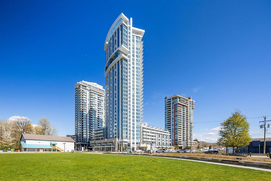 1203 1500 Fern Street North Vancouver, BC - 1