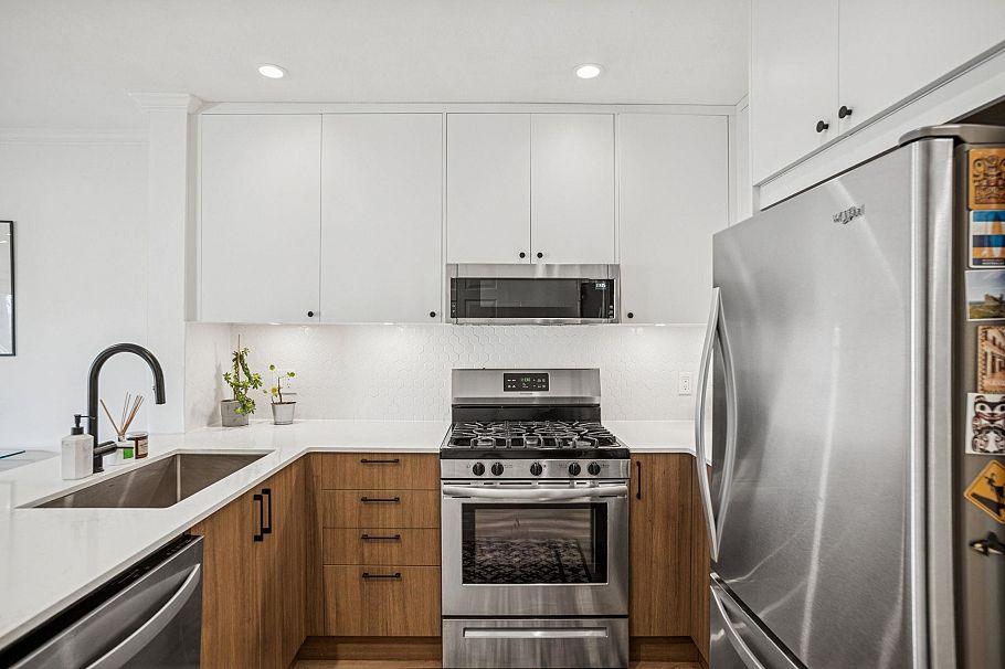 305 688 E 16th Avenue Vancouver, BC - 15