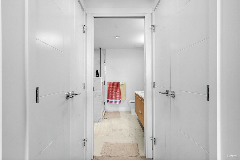 1008 1210 E 27th Street North Vancouver, BC - 16