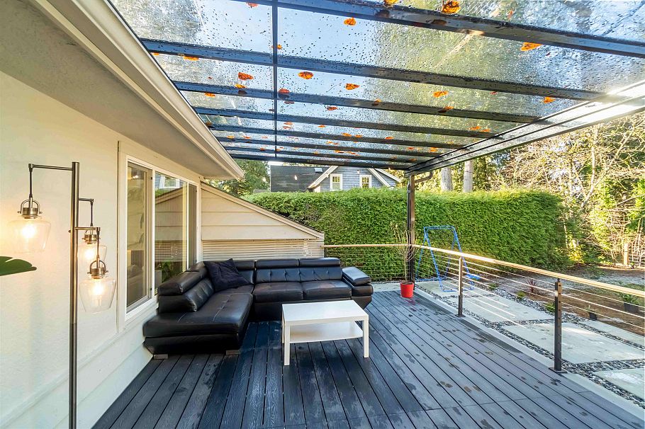 3837 Sunnycrest Drive North Vancouver, BC - 24