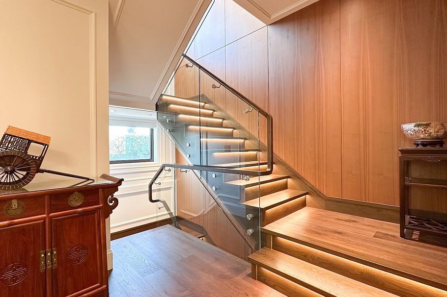 1 1332 W 58th Avenue Vancouver, BC - 15