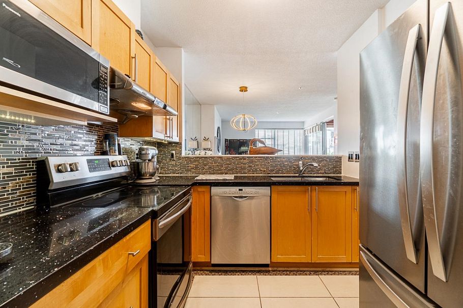 310 1820 E Kent Avenue South Vancouver, BC - 12