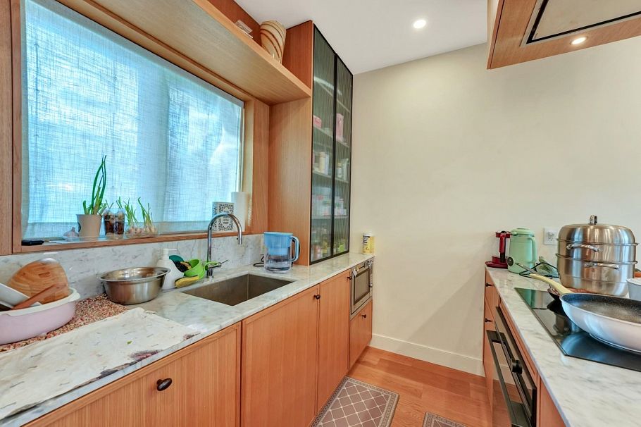 1232 W 26th Avenue Vancouver, BC - 11