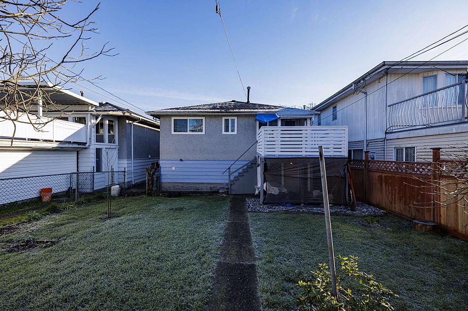 5761 Culloden Street Vancouver, BC - 20