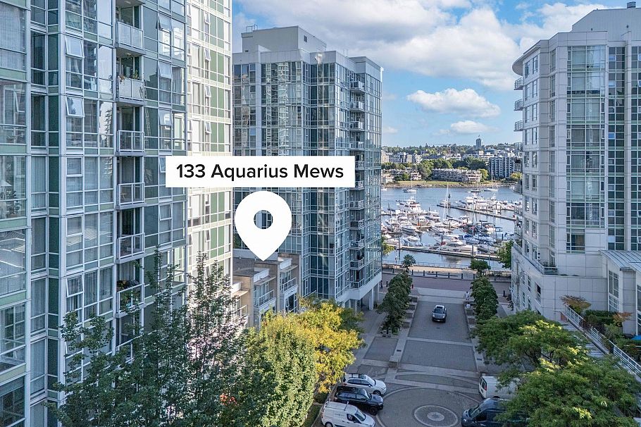 133 Aquarius Mews Vancouver, BC - 2