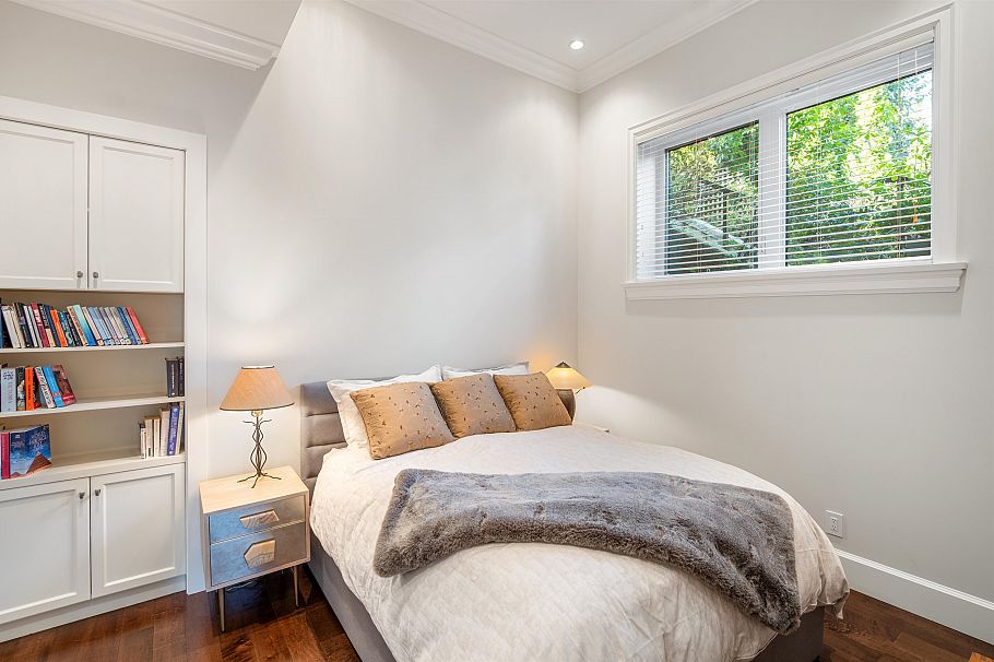 4578 Puget Drive Vancouver, BC - 15