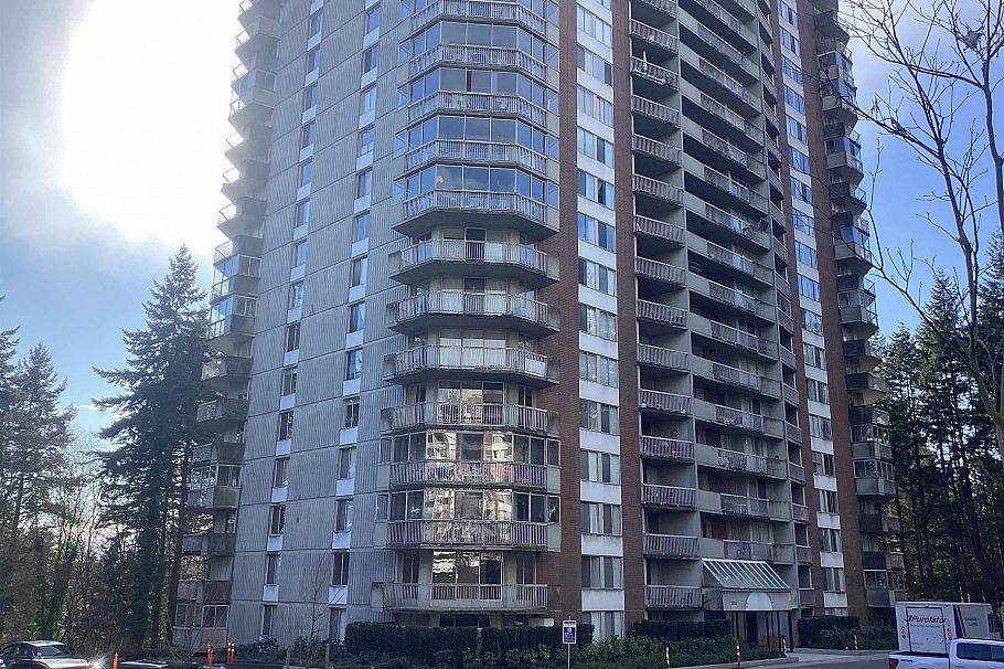 307 2024 Fullerton Avenue North Vancouver, BC - 1