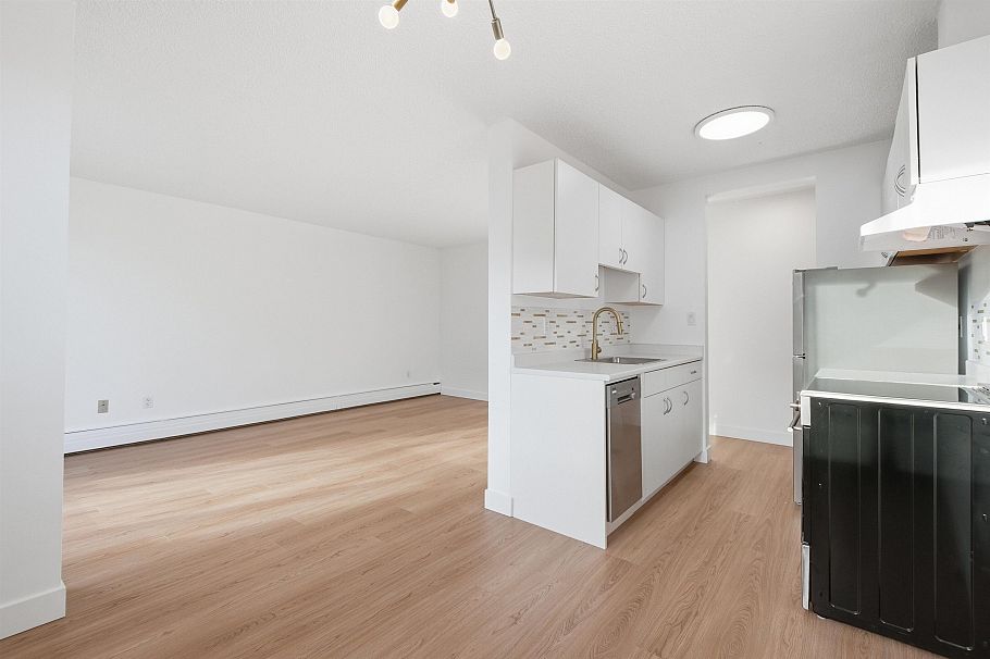 407 145 St. Georges Avenue North Vancouver, BC - 8
