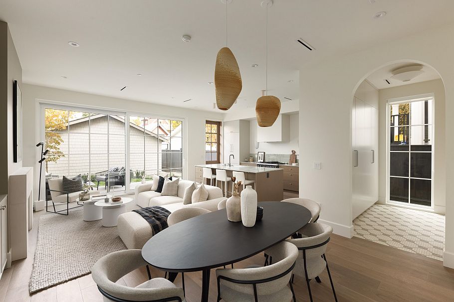 2 15 W 20th Avenue Vancouver, BC - 18