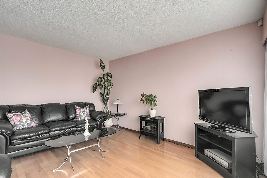 2636 Triumph Street Vancouver, BC - 7