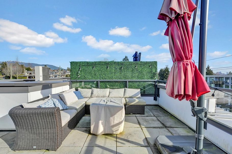 3 752 E 3rd Street North Vancouver, BC - 37